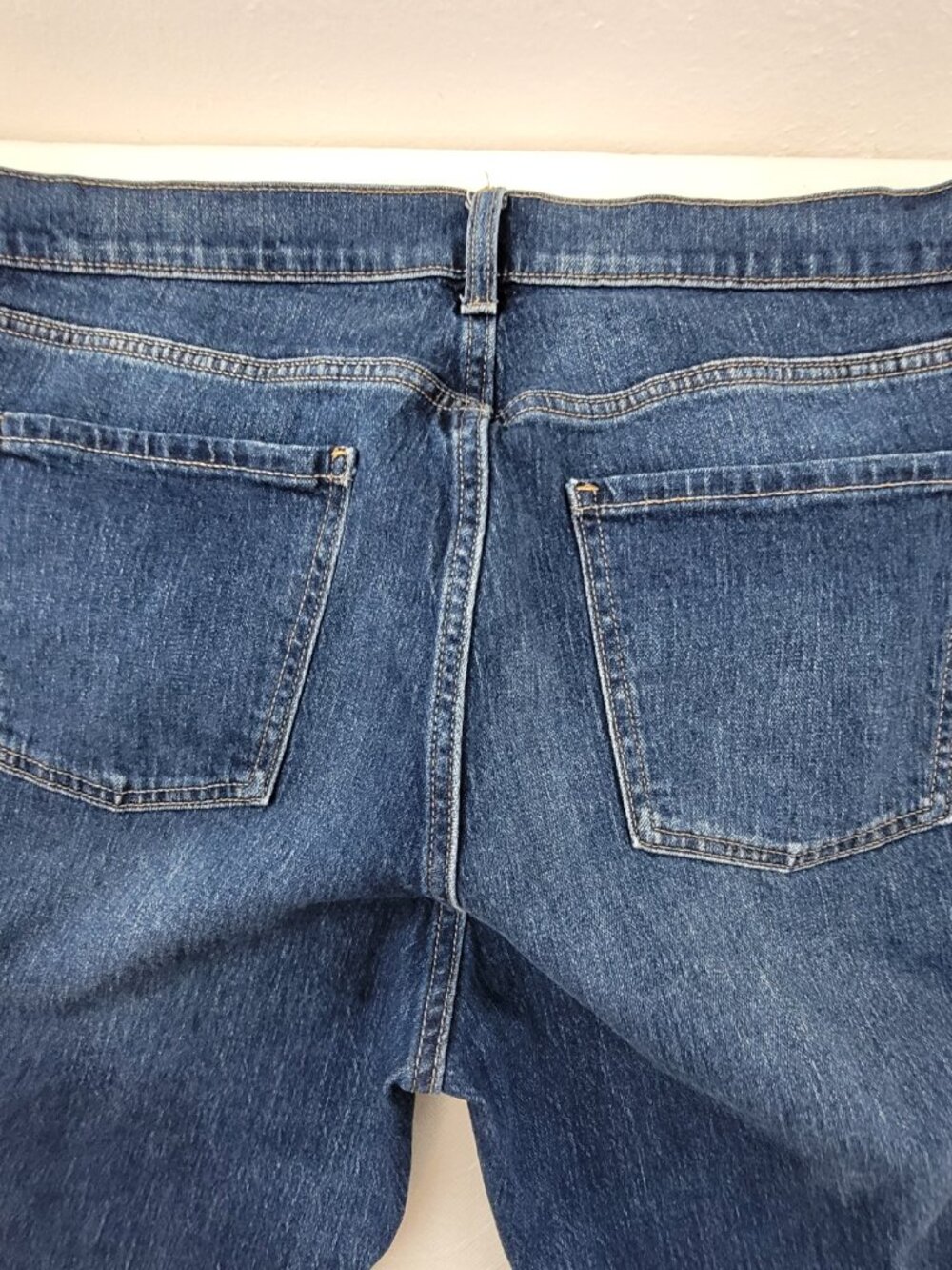 Old Navy Jeans Womens 14 x 31 Blue Medium Wash Stretch WOW Boyfriend Mid Rise - Picture 11 of 12